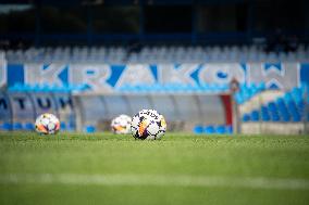 Hutnik Krakow V Zaglebie II Lubin