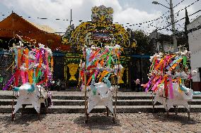 Feast Of The Divine Saviour At The Sanctuary Of The Lord Of Calvary, Mexico City