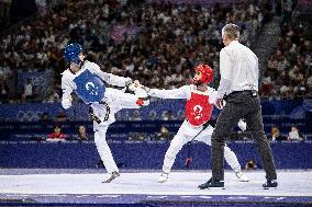 Paris 2024 - Palestinian Omar Yaser Ismail Wins His First Taekwendo Match