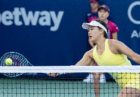 (SP) CANADA-TORONTO-TENNIS-NATIONAL BANK OPEN-WOMEN'S DOUBLES