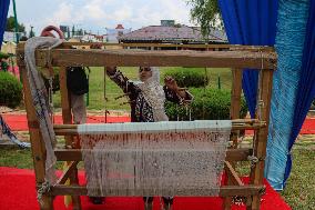 National Handloom Day Observed In Kashmir