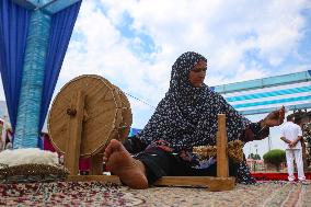 National Handloom Day Observed In Kashmir