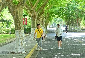 CHINA-SHANGHAI-VISUALLY-IMPAIRED-COLLEGE STUDENTS-TRAINING CAMP (CN)