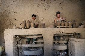 AFGHANISTAN-BALKH-POTTERY