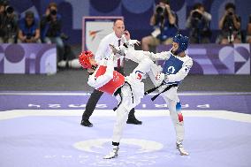 Paris 2024 - Taekwondo - Cyrian Ravet Competing