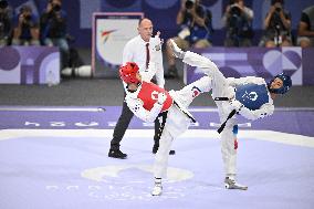 Paris 2024 - Taekwondo - Cyrian Ravet Competing