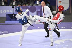 Paris 2024 - Taekwondo - Cyrian Ravet Competing