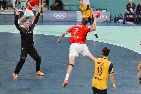 Paris 2024 - Men's Handball Danmark v Sweden