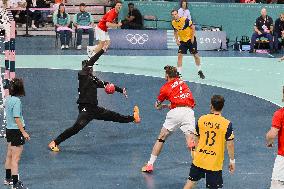 Paris 2024 - Men's Handball Danmark v Sweden