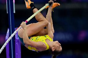 Paris 2024 - Pole Vault - Nina Kennedy Wins Gold