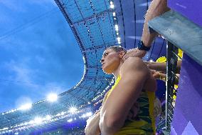 Paris 2024 - Pole Vault - Nina Kennedy Wins Gold