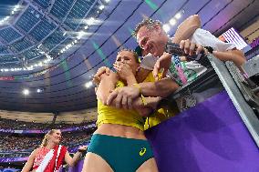 Paris 2024 - Pole Vault - Nina Kennedy Wins Gold