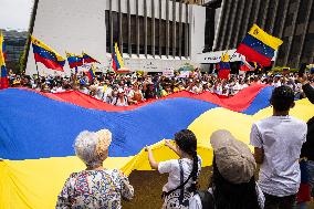 Demonstrations in Support of Venezuelan Election of Edmundo Gonzalez in Medellin Colombia