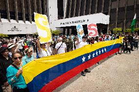 Demonstrations in Support of Venezuelan Election of Edmundo Gonzalez in Medellin Colombia