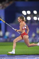 Paris 2024 - OnlyFans Star Alysha Newman Takes Bronze In Women’s Pole Vault