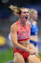 Paris 2024 - OnlyFans Star Alysha Newman Takes Bronze In Women’s Pole Vault