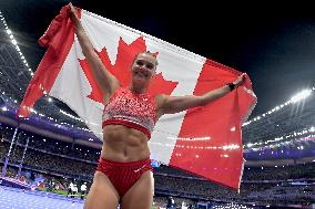 Paris 2024 - OnlyFans Star Alysha Newman Takes Bronze In Women’s Pole Vault