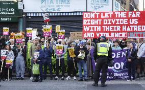 Counter-protest in London against anti-immigration riots