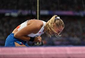 Paris 2024 - Australia’s Nina Kennedy Takes Gold In Women’s Pole Vault