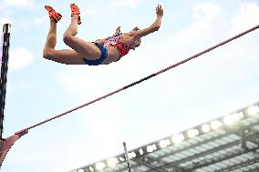 Paris 2024 - Australia’s Nina Kennedy Takes Gold In Women’s Pole Vault