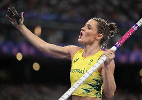 Paris 2024 - Australia’s Nina Kennedy Takes Gold In Women’s Pole Vault