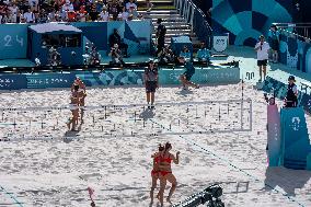 Paris 2024 - Women's Quarterfinal Beach Volleyball