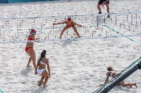 Paris 2024 - Women's Quarterfinal Beach Volleyball