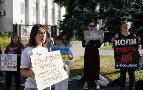 Activists rally in support of Ukrainian POWs outside Russian Embassy in Kyiv