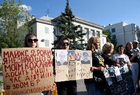 Activists rally in support of Ukrainian POWs outside Russian Embassy in Kyiv