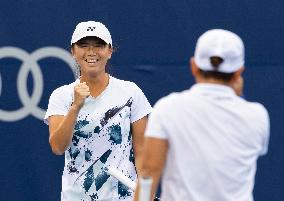 (SP)CANADA-TORONTO-TENNIS-NATIONAL BANK OPEN-WOMEN'S DOUBLES