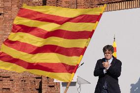 Catalan Separatist Puigdemont Returns To Barcelona