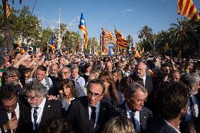 Catalan Separatist Puigdemont Returns To Barcelona