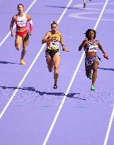 (PARIS2024) FRANCE-PARIS-OLY-ATHLETICS-4X100M RELAY-WOMEN