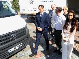 Transfer of 16 refrigerator trucks to transport vaccines in Kyiv