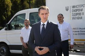 Transfer of 16 refrigerator trucks to transport vaccines in Kyiv