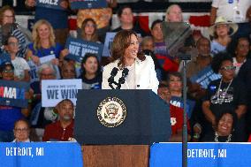 Kamala Harris Tim Walz US Presidential Campaign Rally in Michigan