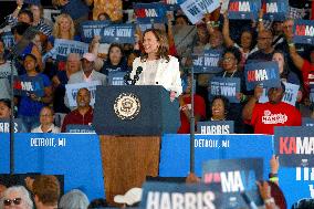 Kamala Harris Tim Walz US Presidential Campaign Rally in Michigan