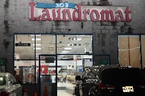 One Injured, One Killed In Stabbing Attack At Laundromat In Bronx New York