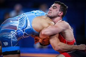 Semen Sergeevich NOVIKOV Of Bulgaria Against David LOSONCZI Of Hungary - WRESTLING - MEN'S GRECO-ROMAN 87KG SEMIFINAL MATCH 147