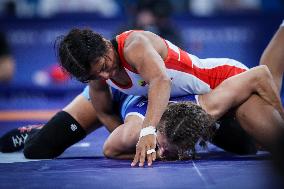 Lucia Yamileth YEPEZ GUZMAN Of Ecuador Against Annika WENDLE Of Germany - WRESTLING - WOMEN'S FREESTYLE 53KG SEMIFINAL MATCH 148