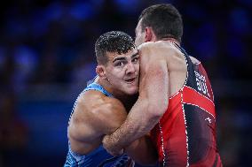 Semen Sergeevich NOVIKOV Of Bulgaria Against David LOSONCZI Of Hungary - WRESTLING - MEN'S GRECO-ROMAN 87KG SEMIFINAL MATCH 147