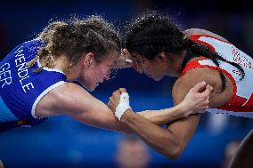 Lucia Yamileth YEPEZ GUZMAN Of Ecuador Against Annika WENDLE Of Germany - WRESTLING - WOMEN'S FREESTYLE 53KG SEMIFINAL MATCH 148