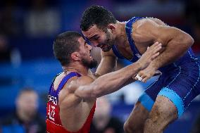 JAFAROV Hasrat Azerbaijan Against NASIBOV Parviz Ukraine At WRESTLING - MEN'S GRECO-ROMAN 67KG SEMIFINAL MATCH 144