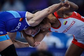 Lucia Yamileth YEPEZ GUZMAN Of Ecuador Against Annika WENDLE Of Germany - WRESTLING - WOMEN'S FREESTYLE 53KG SEMIFINAL MATCH 148