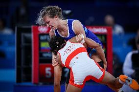 Lucia Yamileth YEPEZ GUZMAN Of Ecuador Against Annika WENDLE Of Germany - WRESTLING - WOMEN'S FREESTYLE 53KG SEMIFINAL MATCH 148