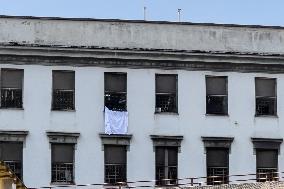 Prisons, Peaceful Protest In Poggioreale.