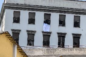 Prisons, Peaceful Protest In Poggioreale.