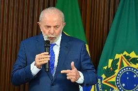 President Of Brazil Luiz Inácio Lula Da Silva Ministerial Meeting