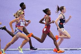 (PARIS2024) FRANCE-PARIS-OLY-ATHLETICS-1500M-WOMEN