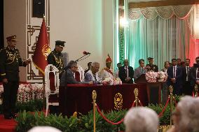 Nobel Peace Laureate Muhammad Yunus Takes Oath As Chief Adviser Of Interim Government Of Bangladesh